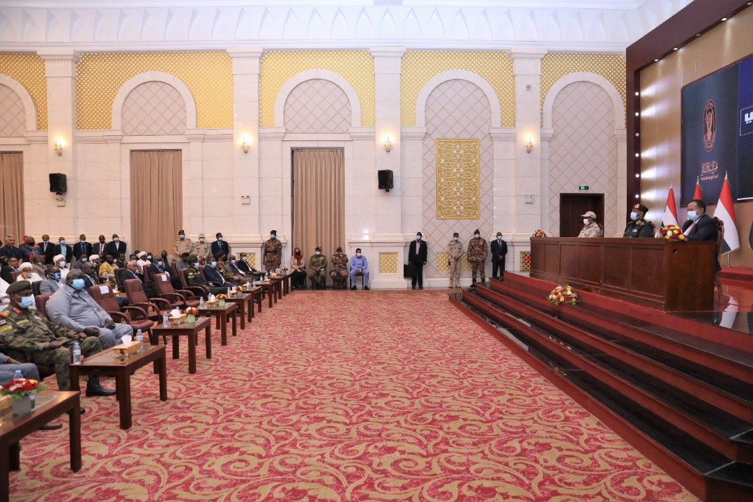 السودان : التفاصيل الكاملة للتوقيع على الاتفاق السياسي بين البرهان وحمدوك (صور)