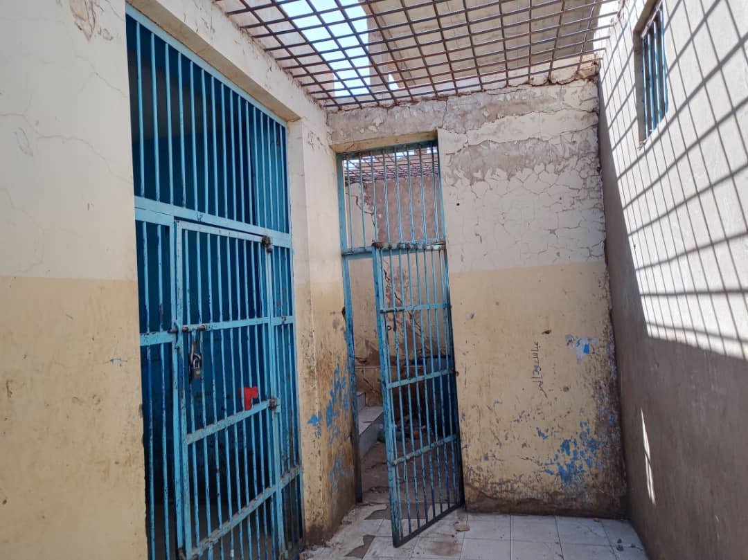 مصير مجهول لأدلة ومستندات التحري في قتلى مظاهرات 17 نوفمبر ووالي الخرطوم يوجه بالتحقيق في حرق شرطة الصافية ببحري وعرض صور تكشف خراب القسم