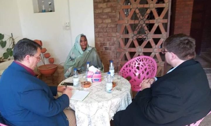 تفاصيل لقاء بين مريم الصادق المهدي ومساعد وزير الخارجية الأمريكي