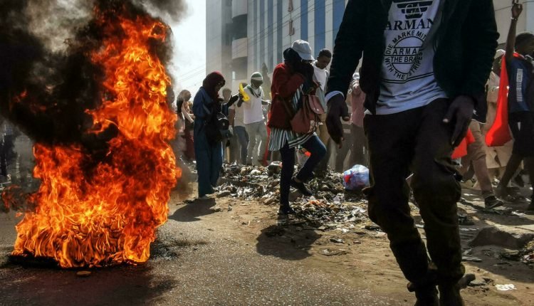3 قتلى وعشرات الجرحى في مليونية 17 يناير ولجنة الأطباء السودانية توجه نداءًا عاجلًا