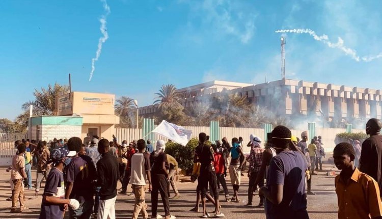 لجنة أطباء السودان تكشف إحصائيات الإصابات في مليونية 14 فبراير و(تاق برس) يتحصل على تفاصيل إصابات خطيرة وسط المتظاهرين