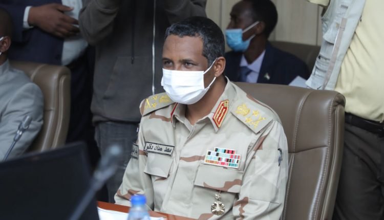 حميدتي : الدولة لا يمكن أن تدار بالتحنيس ولابد من حسم المتفلتين بالقانون