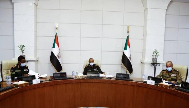 عاجل .. توجيهات من مجلس السيادة برئاسة البرهان لفرض هيية الدولة