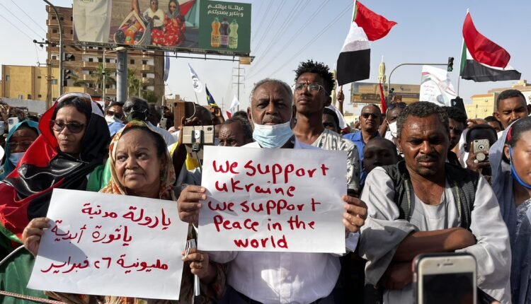 السودان.. لجنة الأطباء تكشف احصائيات دقيقة عن عدد الإصابات والقتلى خلال 8 أشهر من المواجهات