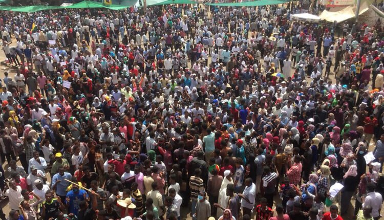 مظاهرات -السودان-متظاهرون