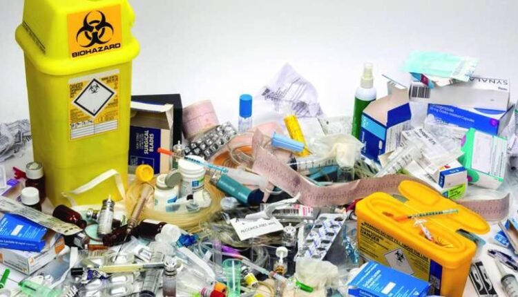 مكب نفايات طبية كبير يهدد حياة مواطني مدينة شمال السودان