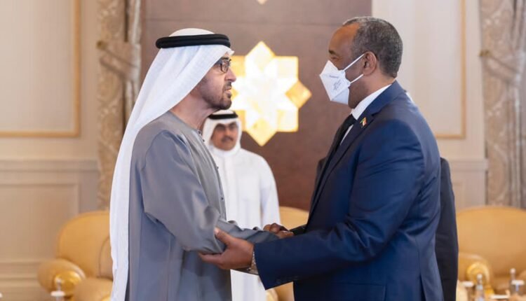 حميدتي يزور الإمارات والبرهان يعود الى الخرطوم بعد تقديم العزاء في وفاة خليفة بن زايد