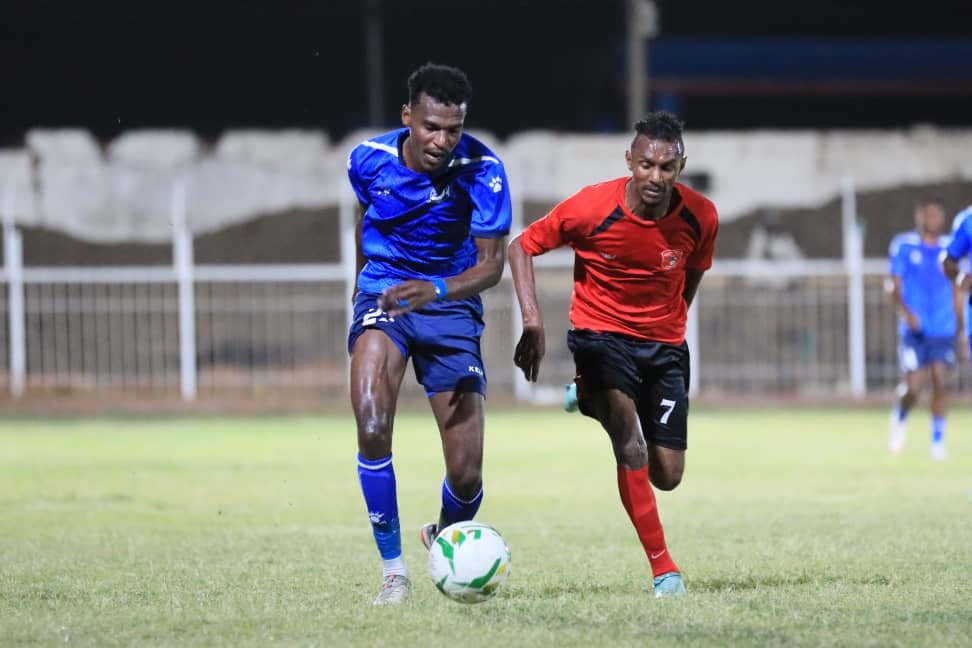 الهلال يبتعد من الصدارة ويتخطى الاهلي الخرطوم