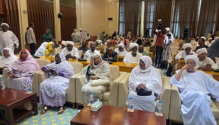 بالصورة.. انعقاد شورى المؤتمر الشعبي وسط خلافات عاصفة