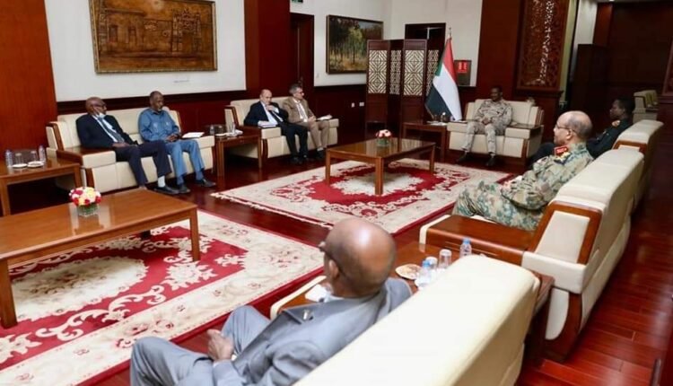 السودان.. المكون العسكري يطرح رؤية من 4 نقاط للآلية الأفريقية واجتماع بالقصر يناقش التفاصيل