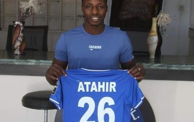 الهلال يستعيد أطهر الطاهر من سموحة المصري لثلاث سنوات جديدة