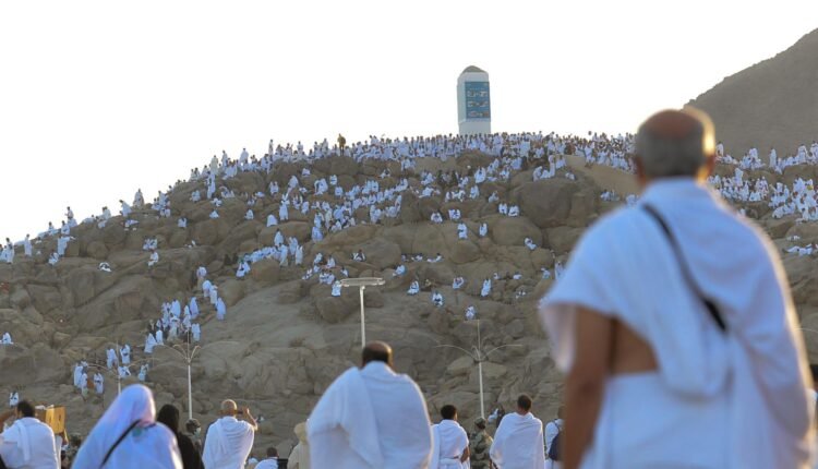 خطيب عرفة ببعثة حجاج الخرطوم يوجه رسائلًا ودعوات