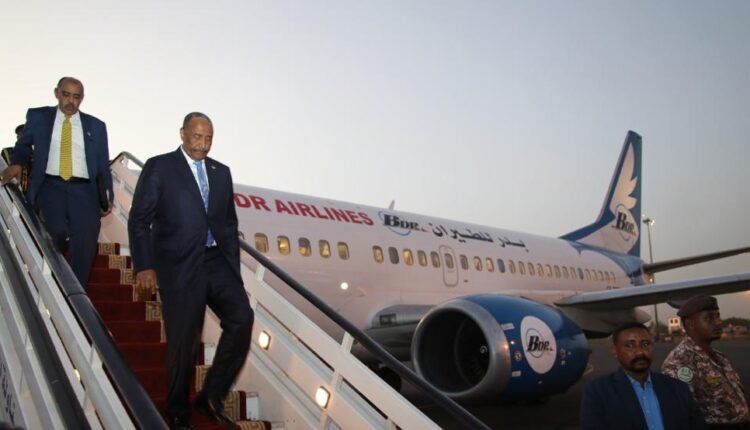 السودان.. البرهان يعود من نيروبي ووزير الخارجية يكشف التفاصيل