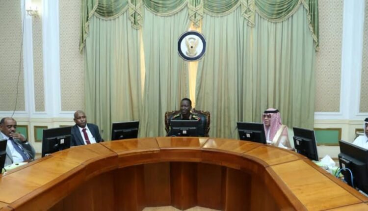 سفراء دول عربية يلتقون شمس الدين كباشي ويعلنون خطوات بشأن المتضررين من السيول والأمطار
