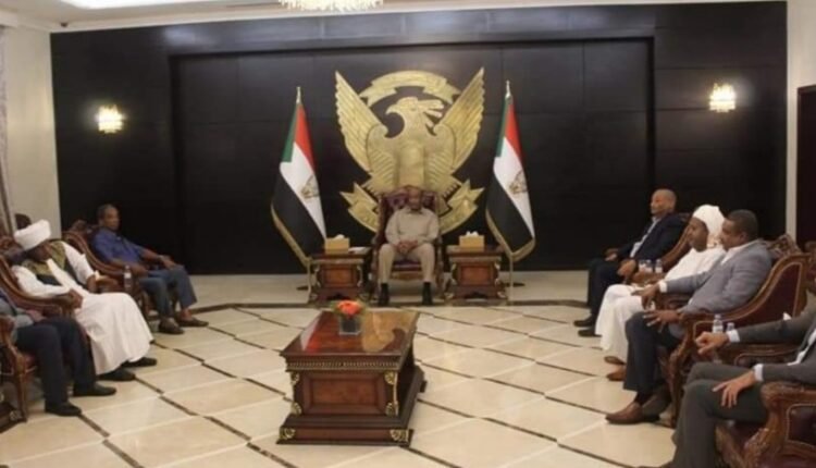 رجال أعمال يلتقون البرهان ويطلقون مبادرة بشأن متضرري السيول والأمطار