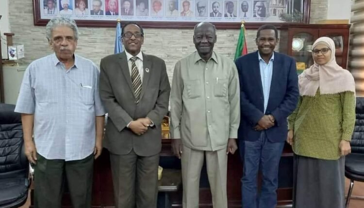 سياسي من جنوب السودان يعود إلى العمل مجددا استاذا بجامعة الخرطوم