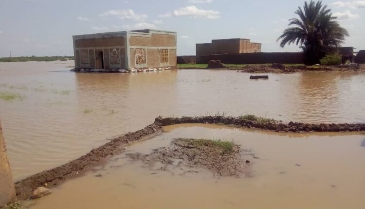 السودان.. أزمة مياه حادة تضرب منطقة اجتاحتها السيول