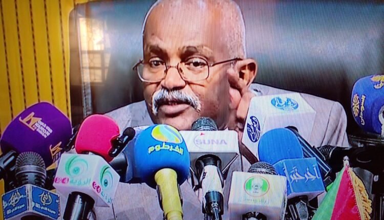 عاجل .. وزير التربية والتعليم يعلن موعد إمتحانات الشهادة السودانية للعام 2023