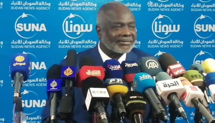 جبريل إبراهيم يكشف عن اختراق في مؤسسات مالية دولية ويتحدث عن تجميد الدعم