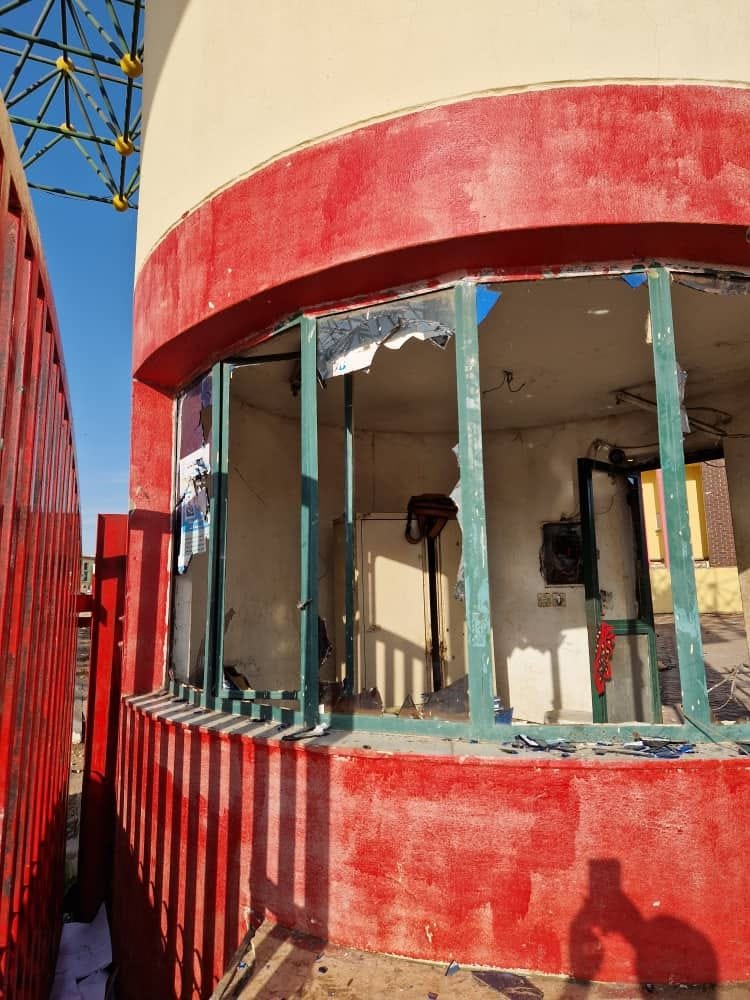 بالصورة.. إصابة 61 من منسوبي الجيش السوداني بينهم ضابط رفيع وإتلاف بوابات السلاح الطبي امدرمان