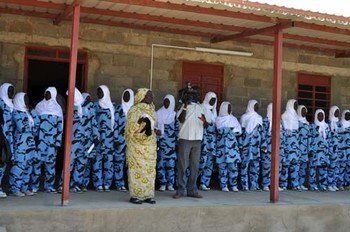 السودان: بالفيديو.. حالات إغماء وسط عشرات الطالبات في مدرسة ثانوية