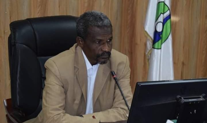 التربية الخرطوم تحدد ضوابط ولوائح التعامل مع النقابات وتهدد بالخصم من الراتب