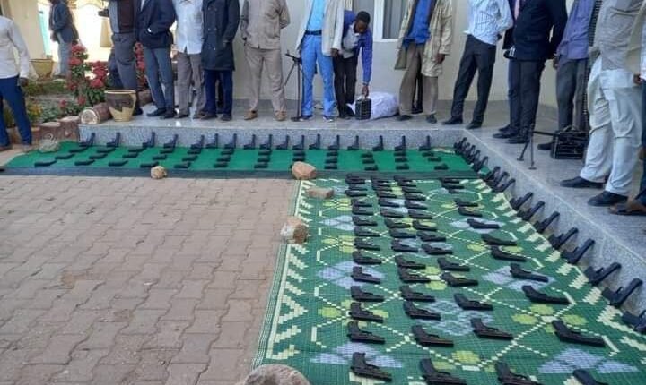 السودان.. ضبط كيمات ضخمة من الأسلحة المهربة