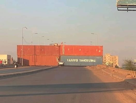 السودان.. إغلاق جسور في الخرطوم تزامنا مع مليونية وجهتها القصر