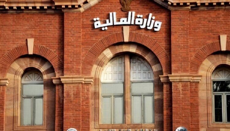 السودان.. خبير اقتصادي يحذر من مفاجاءات غير متوقعة في الموازنة المقبلة