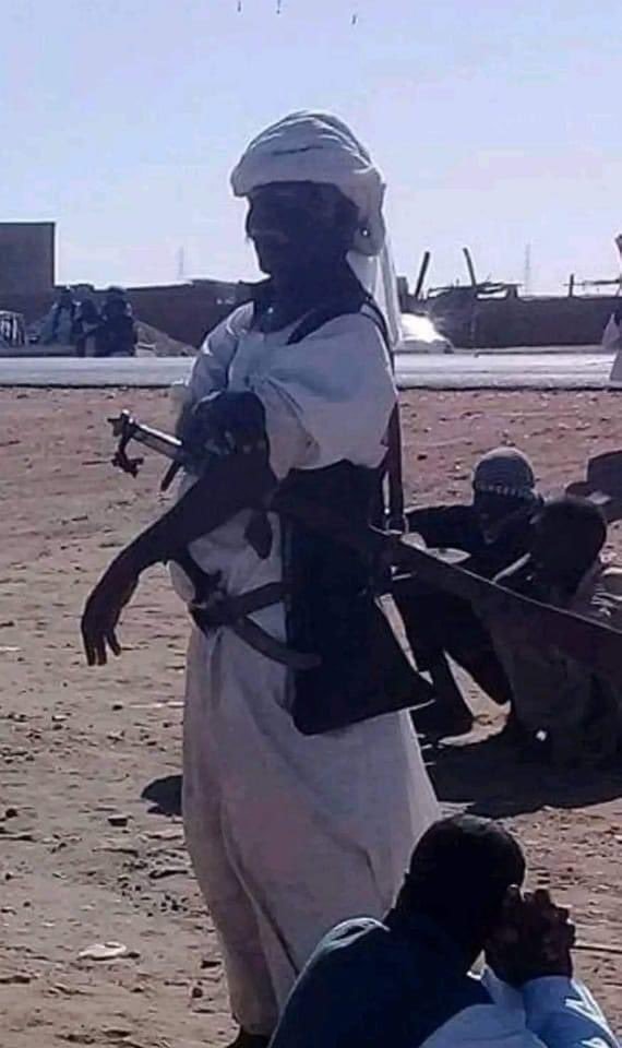 بالصورة.. مواجهات بين مواطنين ومسلحين بشرق السودان