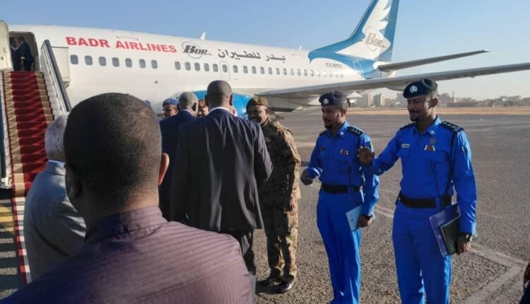 وزير الدفاع السوداني يقود وفدًا أمنيًا إلى جوبا