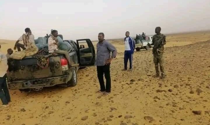 السودان.. إحباط تهريب وقود وضبط مخازن سرية في الصحراء