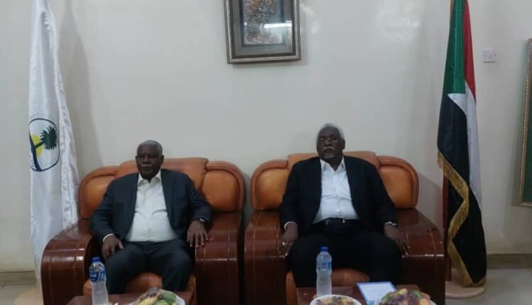 في اول ظهور له.. مدير المخابرات يصل نهر النيل ضمن جولة تشمل ولايات اخرى