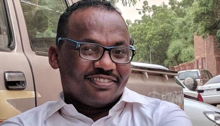 قوات ترتدي زي الجيش السوداني تعتدي على ناشط سياسي بامدرمان وتنهب مقتنياته