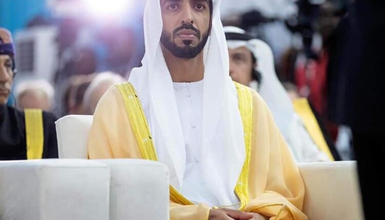 الإمارات تدفع بمسؤول رفيع إلى قمة الإيقاد