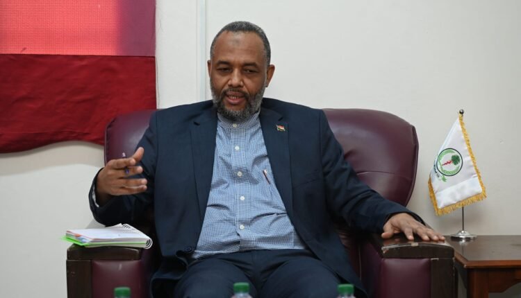 السودان يعلن صفر إصابة بمرض خطير و توجيهات بشأن إيبولا و60 الف سوداني في يوغندا وتقرير يكشف تفاصيل وإحصائيات أمراض وأعداد نازحي الجزيرة