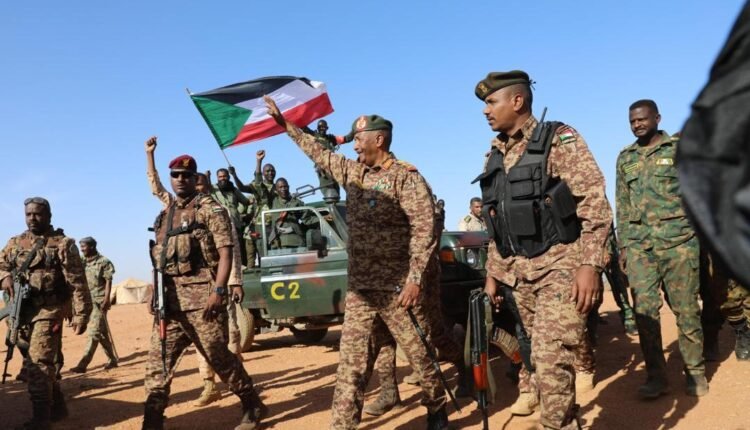 البرهان يكشف عن إستعادة السودان صناعاته الدفاعية وأسطوله الجوي ومنظومات المدفعية والطيران