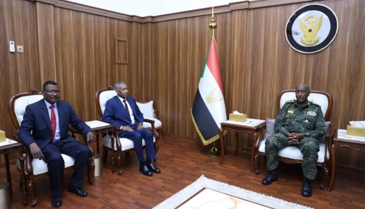 البرهان يصدر توجيهات لسفيري السودان في مصر و إثيوبيا