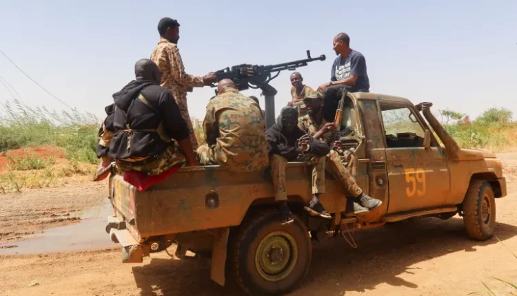 إشتباكات عنيفة بين الجيش السوداني والدعم السريع في عدة محاور وتصاعد أعمدة الدخان واتهام بقصف مستشفى وسوق ومصنعين