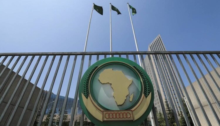 “الاتحاد الإفريقي” يرتب لإنهاء الحرب في السودان