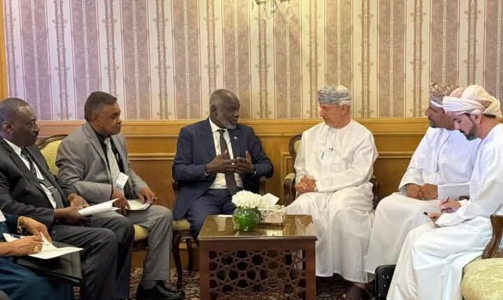 تعاون اقتصادي ومصرفي بين السودان وسلطنة عمان