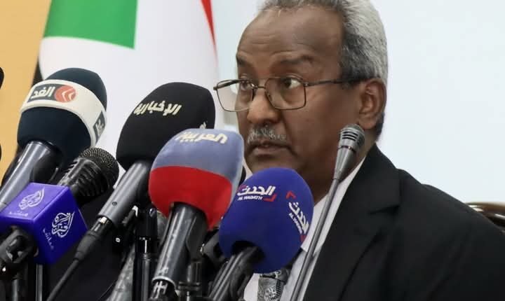 الكشف عن وزير الخارجية السوداني المكلف بعد إعفاء علي يوسف الشريف من منصبه
