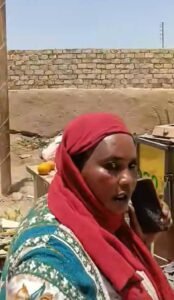 طرد سيدة سودانية من قرية مصرية بتهمة أعمال منافية ومحظورة