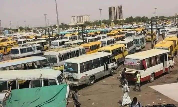 ميدان “أبو جنزير” موقفا لمواصلات ولاية الخرطوم.. مؤقتا