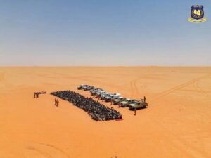 بينهم مجرمون ومصابون بالإيدز.. إبعاد 700 سودانيّ من ليبيا