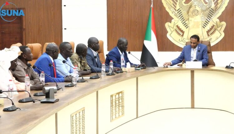 حديث مثير من كامل إدريس عن مشاكل السودان