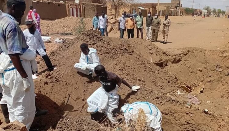 نقل الرفاة يتواصل.. إكرام 200 جثة ودفنها في مكان لائق