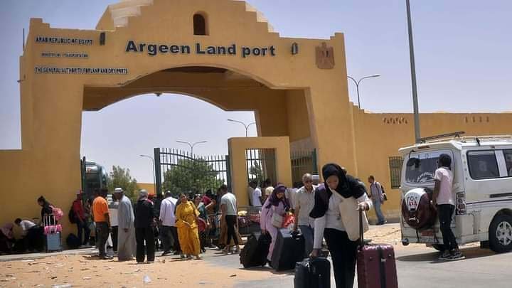 عاجل.. السلطات المصرية تفتح باب الحصول على تأشيرة الدخول أمام المواطنين السودانيين