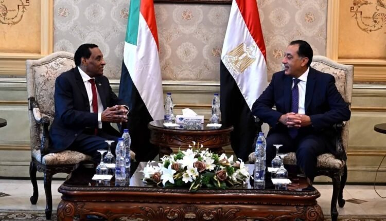 بالفيديو.. كامل إدريس يشكر الشعب المصري نيابة عن الشعب السوداني