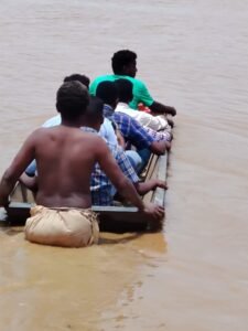 بالصور.. نهر القاش يبتلع منطقة "تندلاي" في شرق السودان